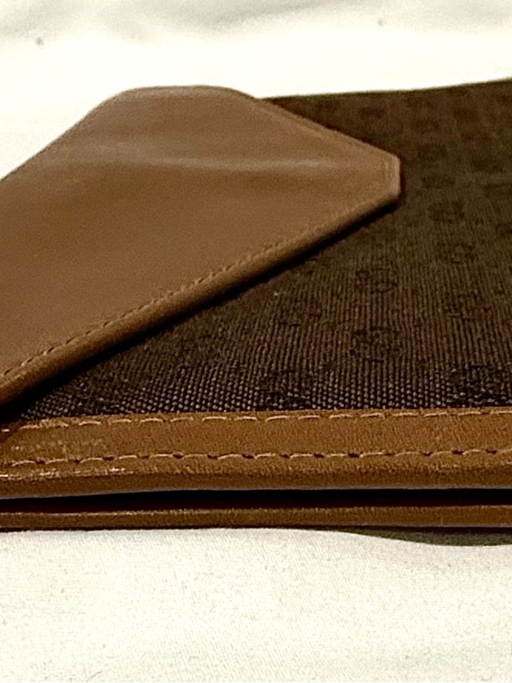 Vintage 1980s Gucci Long Wallet W/ Iconic Mini Interlocking GG Logo - Picture 7 of 13